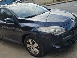 Blau Gebraucht 2011 Renault Mégane III Limousine | 1.950 € (Guter Preis)