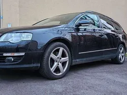 Deep black perleffekt Gebraucht 2010 VW Passat Comfortline Kombi | 2.999 € (Fairer Preis)