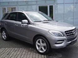 Palladiumsilber Gebraucht 2014 Mercedes ML350 SUV | 21.990 € (Etwas zu teuer)