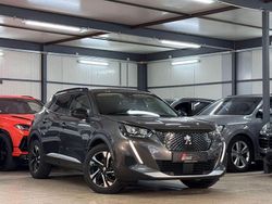 Grau Gebraucht 2022 Peugeot 2008 Allure SUV | 16.490 € (Fairer Preis)