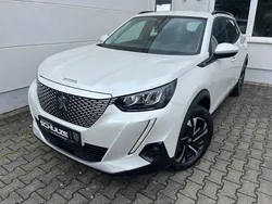Perlmutt weiß perleffekt Gebraucht 2021 Peugeot e-2008 Allure SUV | 17.780 € (Fairer Preis)