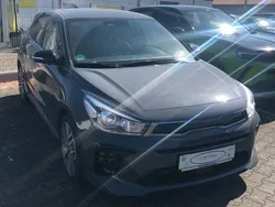 (prg) perennialgrau met. Gebraucht 2022 Kia Rio 2 Limousine | 15.200 € (Fairer Preis)