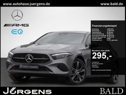 Mountain grey metallic Gebraucht 2024 Mercedes A250 Advanced Limousine | 34.490 € (Teuer)