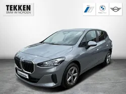 Skyscraper grau metallic Gebraucht 2022 BMW 218 Active Tourer Van / Kleinbus | 24.890 € (Guter Preis)