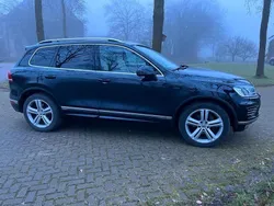 Schwarz Gebraucht 2016 VW Touareg Exclusive SUV | 21.500 € (Fairer Preis)