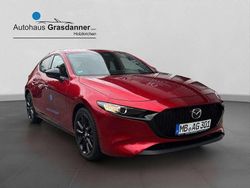 Rot Neu 2025 Mazda 3 Homura-Line Limousine | 32.125 €
