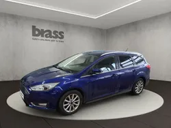 Indicblau metallic Gebraucht 2015 Ford Focus Titanium Kombi | 11.350 € (Fairer Preis)