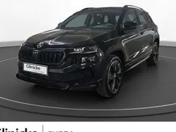 Schwarz Neu 2025 Skoda Karoq SportLine SUV | 35.986 € (Fairer Preis)
