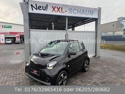 Schwarz Gebraucht 2021 Smart ForTwo Electric Drive Coupé | 9.999 € (Fairer Preis)