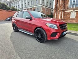 Rot Gebraucht 2016 Mercedes GLE350 SUV | 30.000 € (Teuer)