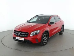 Rot Gebraucht 2017 Mercedes GLA200 Urban SUV | 19.790 € (Fairer Preis)