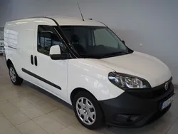 Weiß Gebraucht 2022 Fiat Doblò Van / Kleinbus | 11.990 €