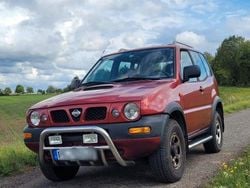 Rot Gebraucht 1997 Nissan Terrano SUV | 6.333 €