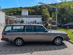 Grau Gebraucht 1984 Volvo 240 Kombi | 11.800 €