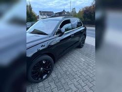 Schwarz Gebraucht 2019 VW Touareg R-line SUV | 49.900 € (Etwas zu teuer)