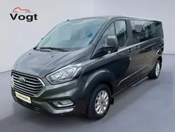 Gebraucht 2019 Ford Tourneo Custom Van / Kleinbus | 26.990 € (Etwas zu teuer)