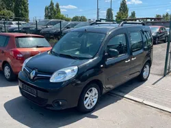Schwarz Gebraucht 2014 Renault Kangoo Happy Family Van / Kleinbus | 5.490 € (Etwas zu teuer)