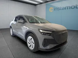 Grau Gebraucht 2023 Audi Q4 e-tron SUV | 24.599 € (Superpreis)