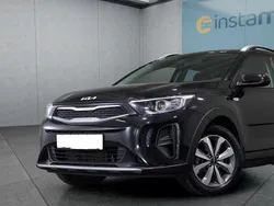 Schwarz Gebraucht 2024 Kia Stonic SUV | 17.149 € (Superpreis)
