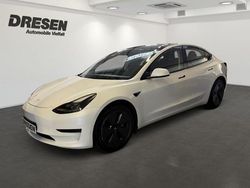 Weiss Gebraucht 2021 Tesla Model 3 Standard Range Plus Limousine | 24.490 € (Fairer Preis)