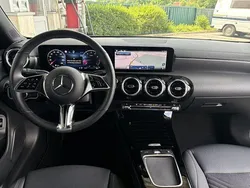 Lack kosmosschwarz Gebraucht 2024 Mercedes CLA180 Advanced Limousine | 30.750 € (Guter Preis)