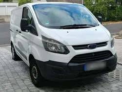 Weiß Gebraucht 2014 Ford Transit Custom Van / Kleinbus | 7.990 € (Etwas zu teuer)