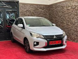 Weiß Gebraucht 2022 Mitsubishi Space Star Limousine | 13.900 € (Guter Preis)