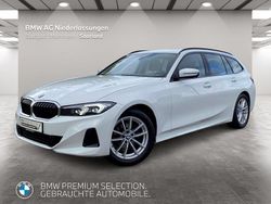 Weiß Gebraucht 2023 BMW 318 Shadowline Kombi | 28.811 € (Fairer Preis)