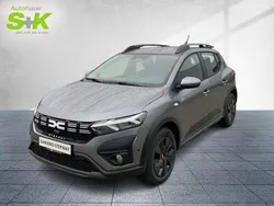 Grau Neu 2025 Dacia Sandero Expression Kleinwagen | 17.980 € (Fairer Preis)