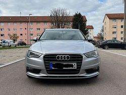Grau Gebraucht 2015 Audi A3 Ambition Limousine | 13.200 € (Guter Preis)