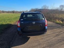 Blau Gebraucht 2015 Dacia Logan MCV Celebration Kombi | 5.790 € (Fairer Preis)