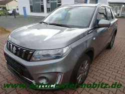 Grau Gebraucht 2021 Suzuki Vitara Comfort SUV | 22.999 €