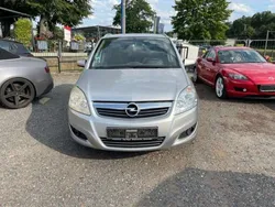 Starsilber iii m2 Gebraucht 2009 Opel Zafira Edition Van / Kleinbus | 1.200 € (Superpreis)