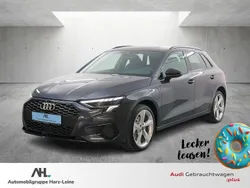 Grau Gebraucht 2024 Audi A3 Sportback e-tron Advanced Limousine | 31.998 € (Etwas zu teuer)