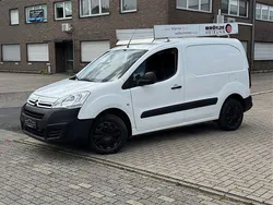 Weiß Gebraucht 2017 Citroën Berlingo Business Class Van / Kleinbus | 8.199 € (Fairer Preis)