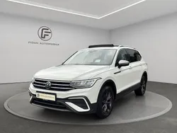 Weiß Gebraucht 2022 VW Tiguan Allspace Life SUV | 29.850 € (Guter Preis)