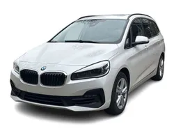 Mineralweiss metallic Gebraucht 2019 BMW 218 Van / Kleinbus | 15.980 € (Superpreis)