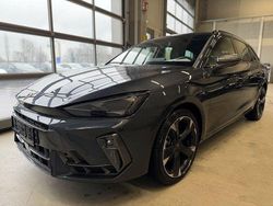 Grau Gebraucht 2025 Cupra Leon Kombi | 29.500 € (Guter Preis)