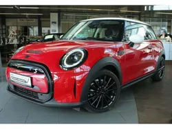 Rot Gebraucht 2022 Mini Cooper SE Classic Kleinwagen | 18.777 € (Fairer Preis)