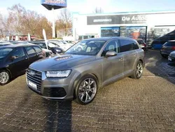Karatbeige metallic Gebraucht 2017 Audi Q7 Ambiente SUV | 44.990 € (Teuer)