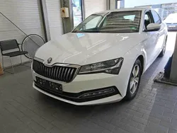 Candyweiss Gebraucht 2020 Skoda Superb Style Limousine | 19.590 € (Superpreis)