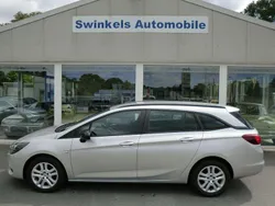 Silber Gebraucht 2022 Opel Astra Business Kombi | 10.900 € (Superpreis)