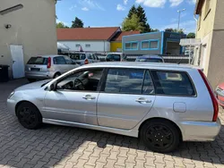 Silber Gebraucht 2004 Mitsubishi Lancer Kombi | 350 €