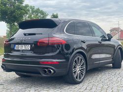 Schwarz Gebraucht 2015 Porsche Cayenne GTS SUV | 29.990 € (Teuer)