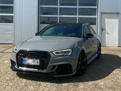Grau Gebraucht 2019 Audi RS3 Black Edition Kleinwagen | 34.500 €