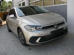 Beige Gebraucht 2024 VW Polo Move Limousine | 19.400 € (Guter Preis)
