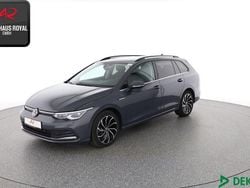 Grau Gebraucht 2021 VW Golf VIII Kombi | 20.770 € (Guter Preis)