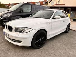 Weiß Gebraucht 2008 BMW 120 Kleinwagen | 4.450 € (Guter Preis)