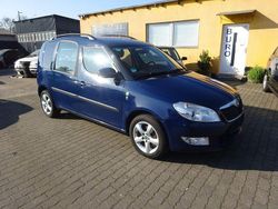 Blau Gebraucht 2011 Skoda Roomster Van / Kleinbus | 3.499 € (Fairer Preis)