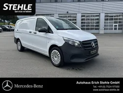 Weiß Gebraucht 2024 Mercedes Vito Van / Kleinbus | 36.283 € (Etwas zu teuer)